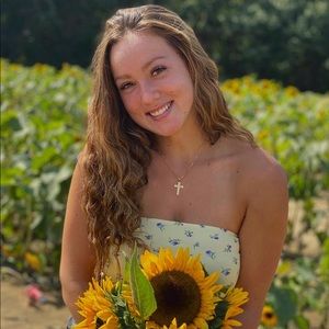 Meet your Posher, Lizzie